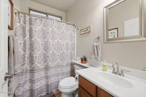 Bath - 3635 E Moreno St, Gilbert, AZ 85297 photo 1 of 3