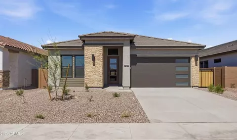 42146 N Steelhead Trl, San Tan Valley, AZ 85140