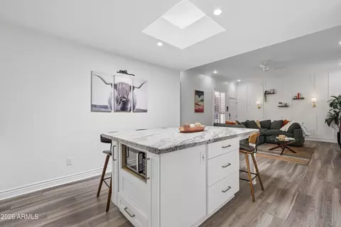Kitchen - 1035 E Northern Ave, Phoenix, AZ 85020 photo 1 of 3