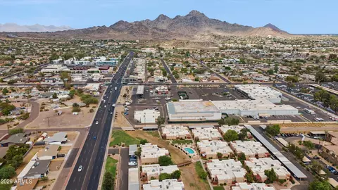 View/Area - 1035 E Northern Ave, Phoenix, AZ 85020 photo 2 of 3