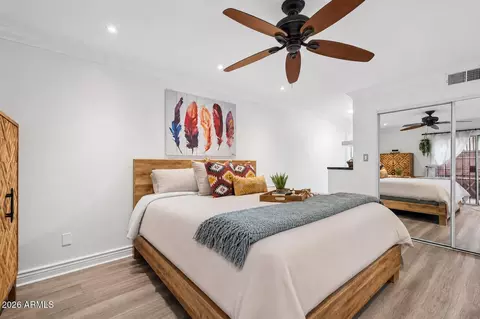 Bedroom - 1035 E Northern Ave, Phoenix, AZ 85020 photo 2 of 4