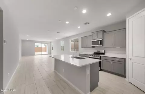 Entry Way - 2440 W Silver Fox Way, Phoenix, AZ 85045 photo 1 of 4