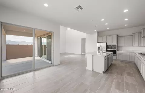 Entry Way - 2441 W Nighthawk Way, Phoenix, AZ 85045 photo 5 of 7