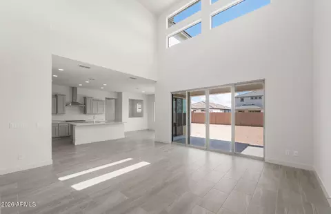 Living - 2441 W Nighthawk Way, Phoenix, AZ 85045 photo 2 of 3