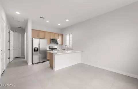 Entry Way - 2437 W Nighthawk Way, Phoenix, AZ 85045 photo 1 of 2