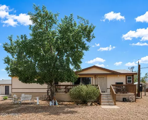 880 E 4th Ave, Apache Junction, AZ 85119 photo 2