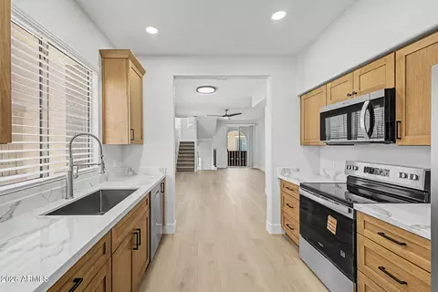 9233 E Neville Ave #1022, Mesa, AZ 85209