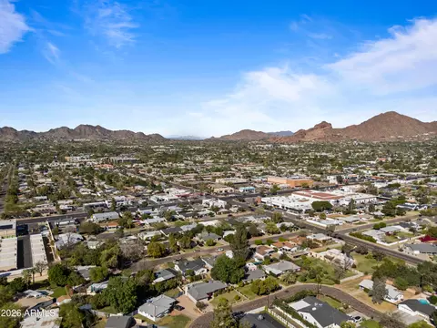 View/Area - 3506 E Fairmount Ave, Phoenix, AZ 85018 photo 3 of 5