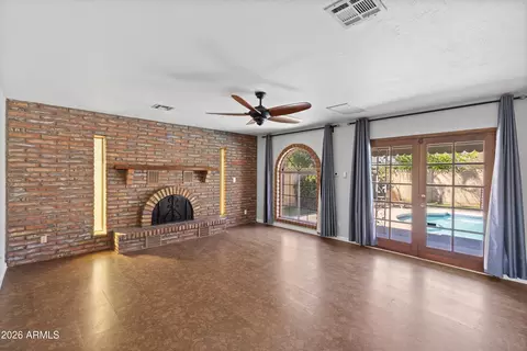 Living - 3506 E Fairmount Ave, Phoenix, AZ 85018 photo 11 of 14
