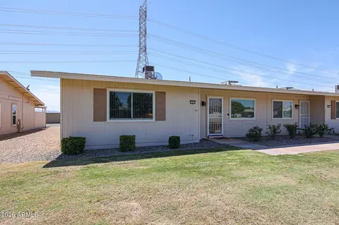 13812 N Garden Court Dr, Sun City, AZ 85351