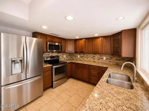 Kitchen - 1502 Emerald Ave, Mesa, AZ 85204 photo 1 of 2