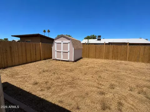Exterior - 1502 Emerald Ave, Mesa, AZ 85204 photo 4 of 4