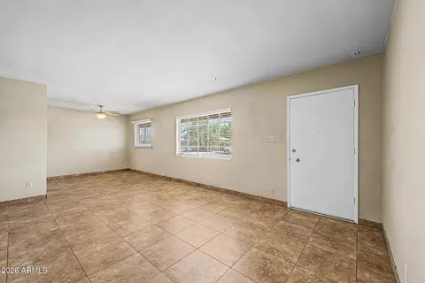 Living - 2022 E Monterey Way, Phoenix, AZ 85016 photo 1 of 3