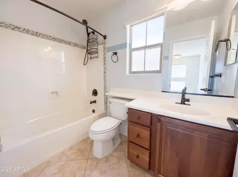 Bath - 2784 E Megan St, Gilbert, AZ 85295 photo 2 of 4