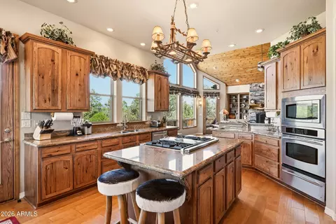Kitchen - 1807 E Underwood Ln, Payson, AZ 85541 photo 5 of 5