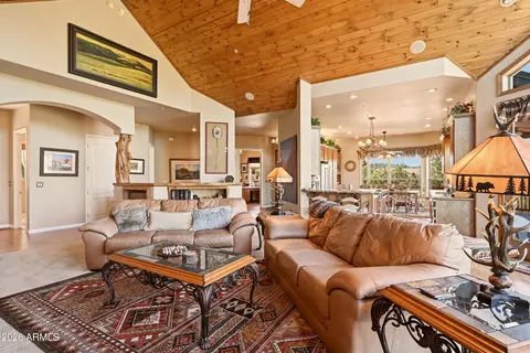 Living - 1807 E Underwood Ln, Payson, AZ 85541 photo 1 of 5