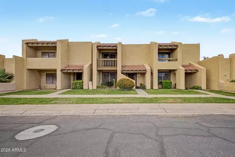 5816 W Crocus Dr, Glendale, AZ 85306
