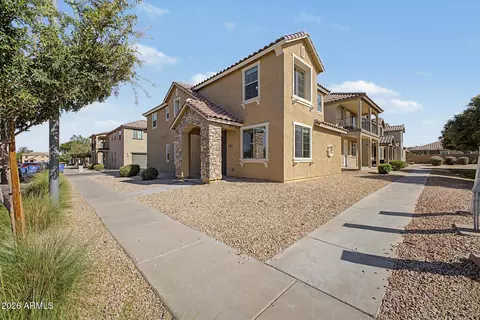 905 E Agua Fria Ln, Avondale, AZ 85323