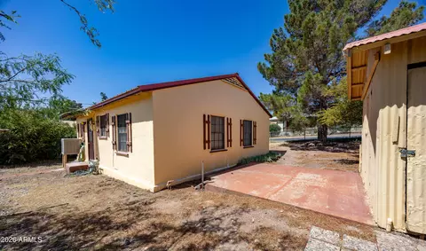 Exterior - 29 Hillside Ave, Bisbee, AZ 85603 photo 4 of 5