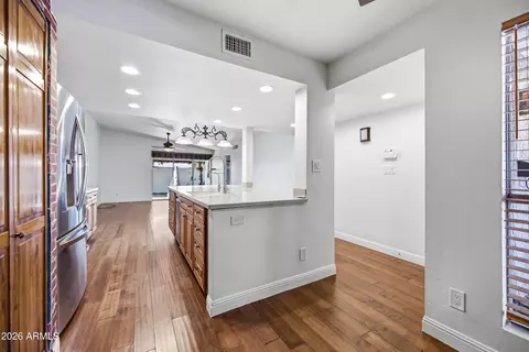 Entry Way - 5233 N 15th Dr, Phoenix, AZ 85015 photo 1 of 1