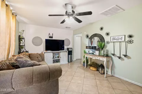 2939 E Angela Dr, Phoenix, AZ 85032 photo 8