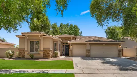 2843 E Lexington Ct, Gilbert, AZ 85234