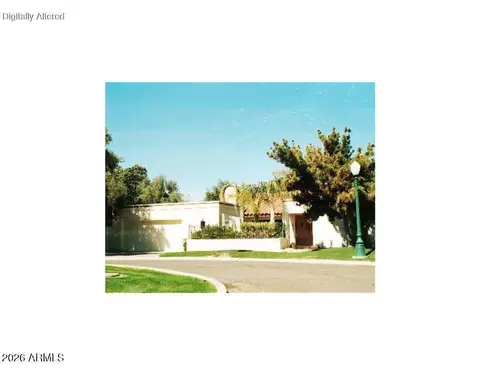 5830 N 44th Pl N, Phoenix, AZ 85018