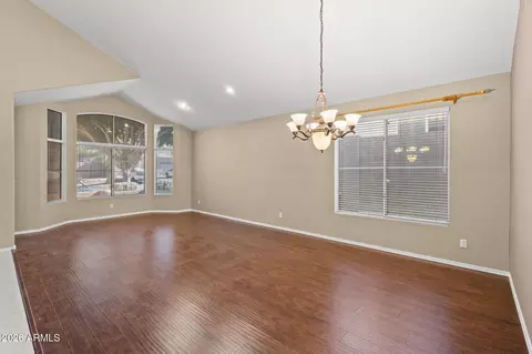 Living - 908 E Mountain Sage Dr, Phoenix, AZ 85048 photo 3 of 11