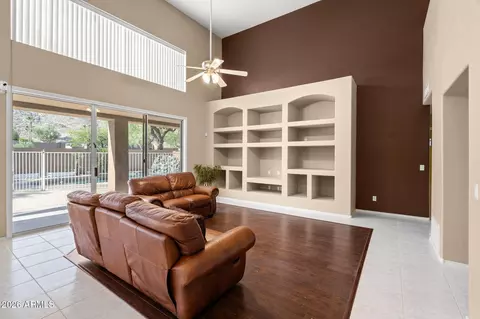 Living - 908 E Mountain Sage Dr, Phoenix, AZ 85048 photo 5 of 11