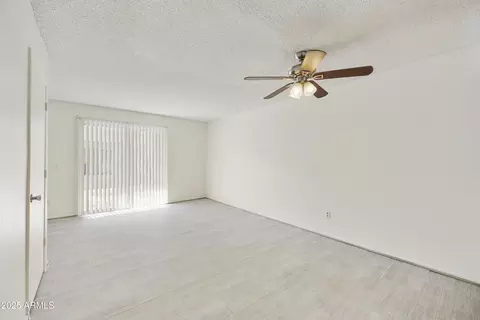 Living - 2837 E Marconi Ave, Phoenix, AZ 85032 photo 1 of 6