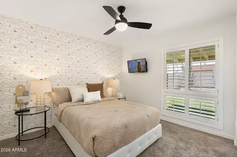 Bedroom - 2347 E Mescal St, Phoenix, AZ 85028 photo 4 of 5