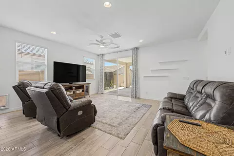 Living - 9682 S Centennial Rd, Apache Junction, AZ 85120 photo 1 of 3