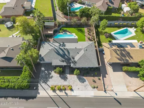 View/Area - 735 E Northern Ave, Phoenix, AZ 85020 photo 5 of 12