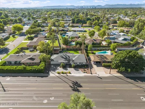 View/Area - 735 E Northern Ave, Phoenix, AZ 85020 photo 6 of 12