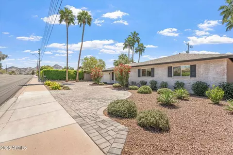 Exterior - 735 E Northern Ave, Phoenix, AZ 85020 photo 2 of 8
