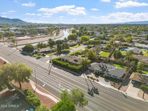 View/Area - 735 E Northern Ave, Phoenix, AZ 85020 photo 7 of 12