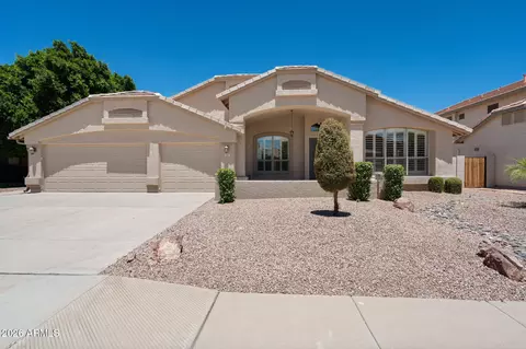 846 E Constitution Dr, Gilbert, AZ 85296