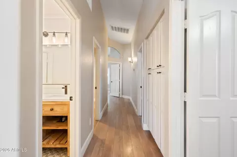 Entry Way - 846 E Constitution Dr, Gilbert, AZ 85296 photo 4 of 4
