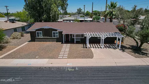 2302 W Berridge Ln, Phoenix, AZ 85015
