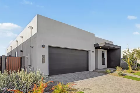 Exterior - 10262 E Utah Ave, Mesa, AZ 85212 photo 3 of 10