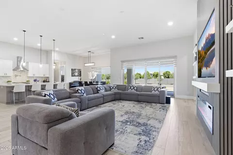 Living - 37233 N 11th Ave, Phoenix, AZ 85086 photo 2 of 7