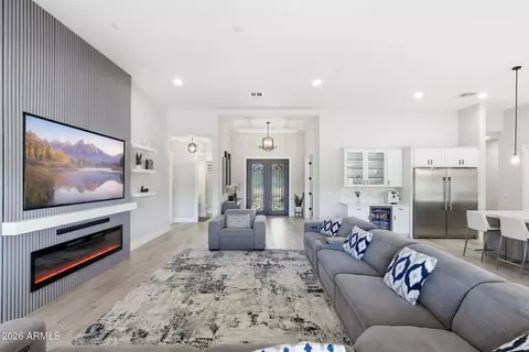 Living - 37233 N 11th Ave, Phoenix, AZ 85086 photo 6 of 7