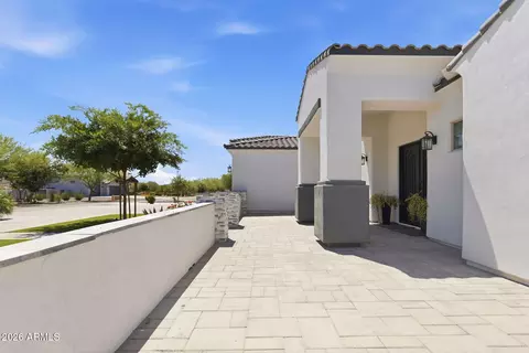 Exterior - 37233 N 11th Ave, Phoenix, AZ 85086 photo 10 of 24