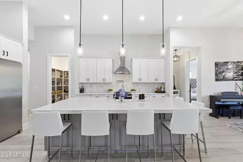 Kitchen - 37233 N 11th Ave, Phoenix, AZ 85086 photo 6 of 12