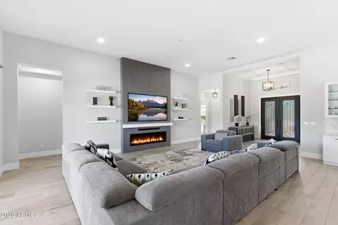 Living - 37233 N 11th Ave, Phoenix, AZ 85086 photo 7 of 7