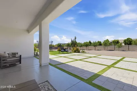 Exterior - 37233 N 11th Ave, Phoenix, AZ 85086 photo 16 of 24