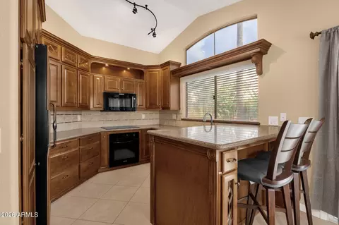 Kitchen - 4755 E Angela Dr, Phoenix, AZ 85032 photo 1 of 6