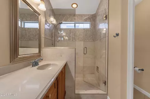 Bath - 4755 E Angela Dr, Phoenix, AZ 85032 photo 2 of 3