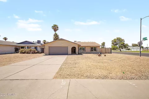 5625 W Grovers Ave, Glendale, AZ 85308