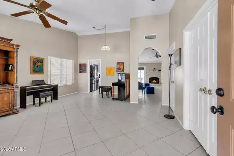 Entry Way - 9865 S 44th St, Phoenix, AZ 85044 photo 1 of 2